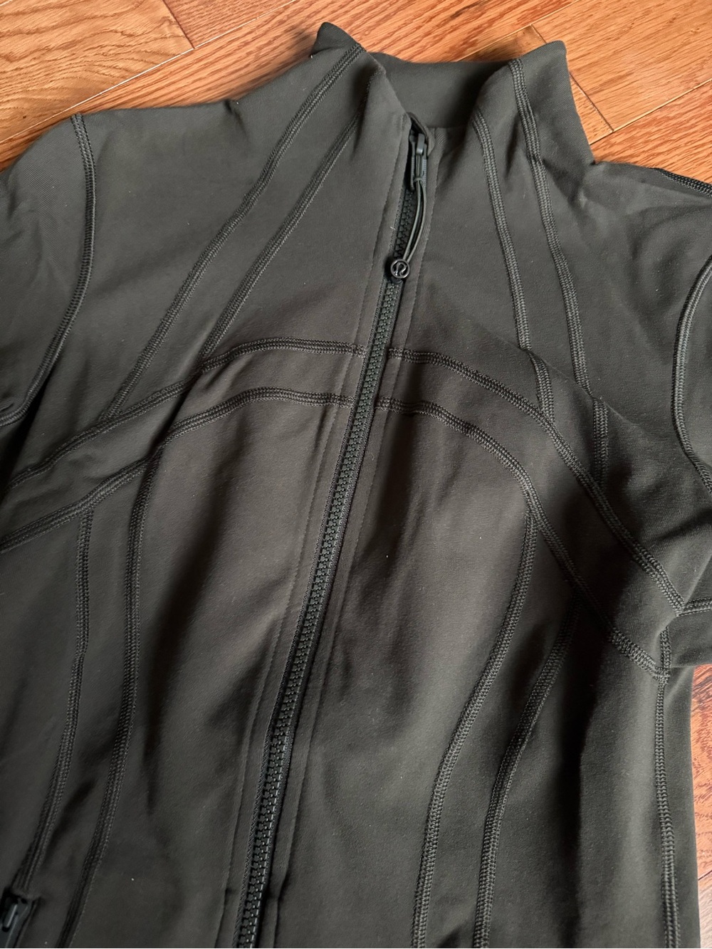 Lululemon define jacket - Picture 2 of 5